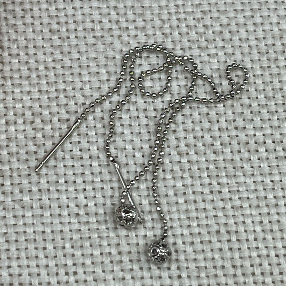 Vintage Platinum-Plated Threader Earrings Lightweight Dangle - Picture 3 of 13